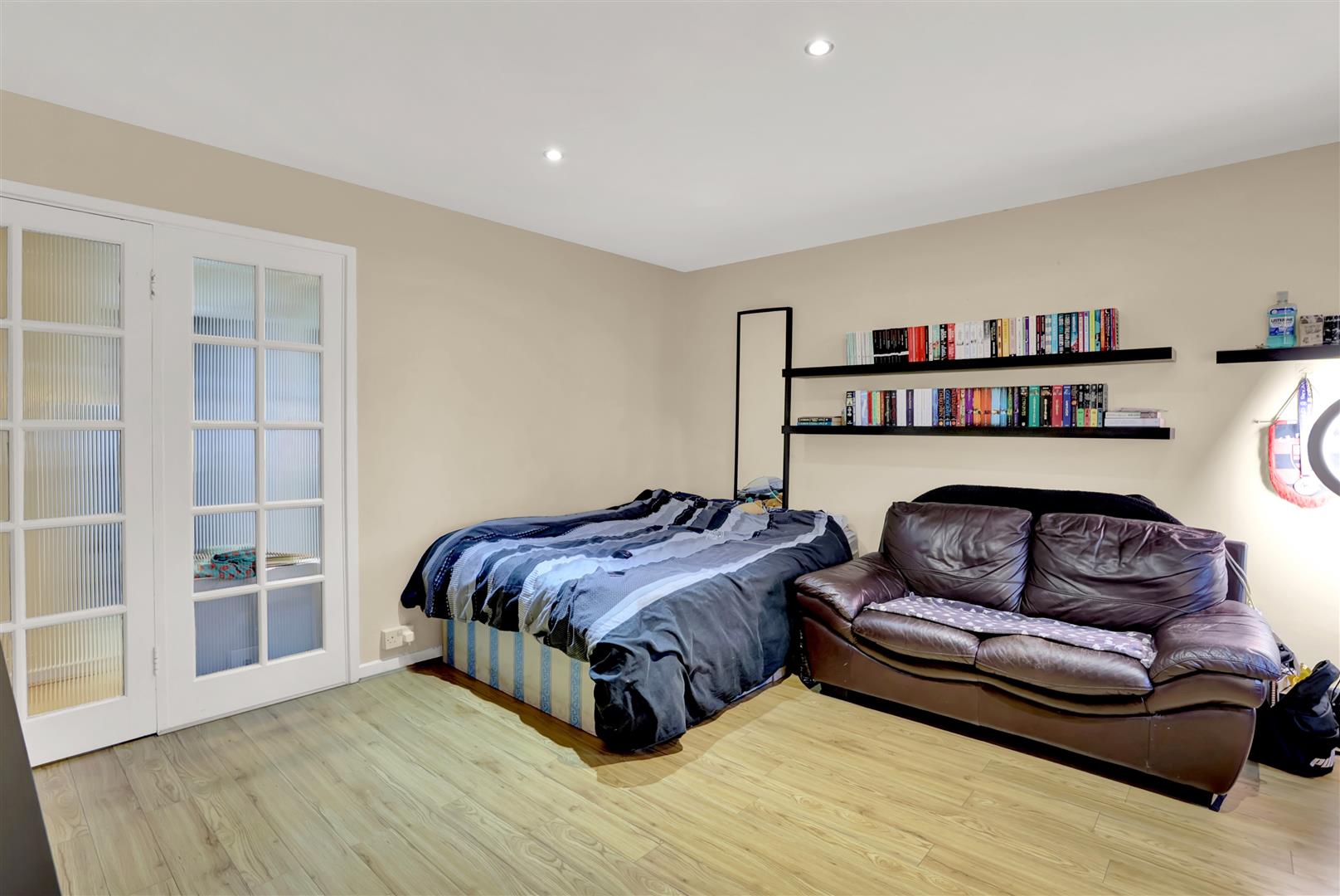 The Grove, Ealing Sargeants London